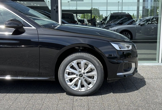 Audi A4 cena 156600 przebieg: 5, rok produkcji 2024 z Łódź małe 301